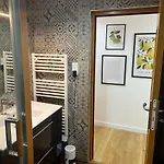 Historical Rue Longue Apartamento Menton