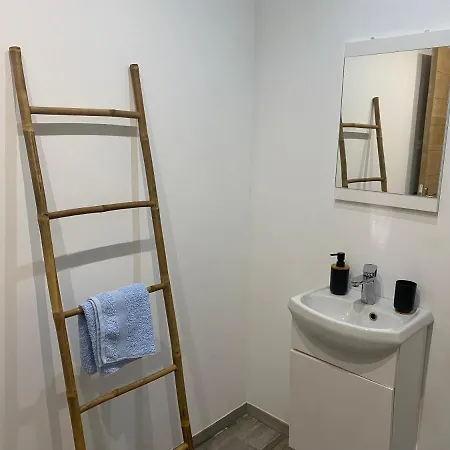 Historical Rue Longue Apartment *