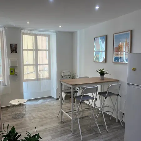 Apartament Historical Rue Longue