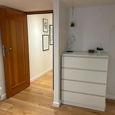 Historical Rue Longue Apartment