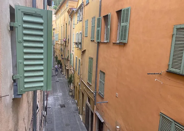 Historical Rue Longue Apartment *