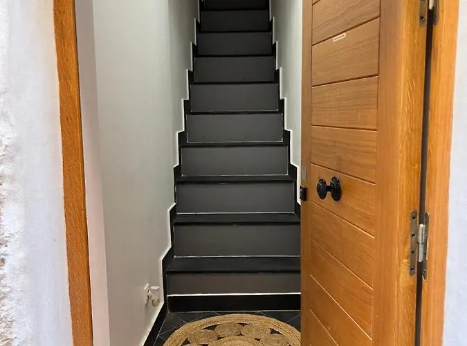 Historical Rue Longue * 芒通