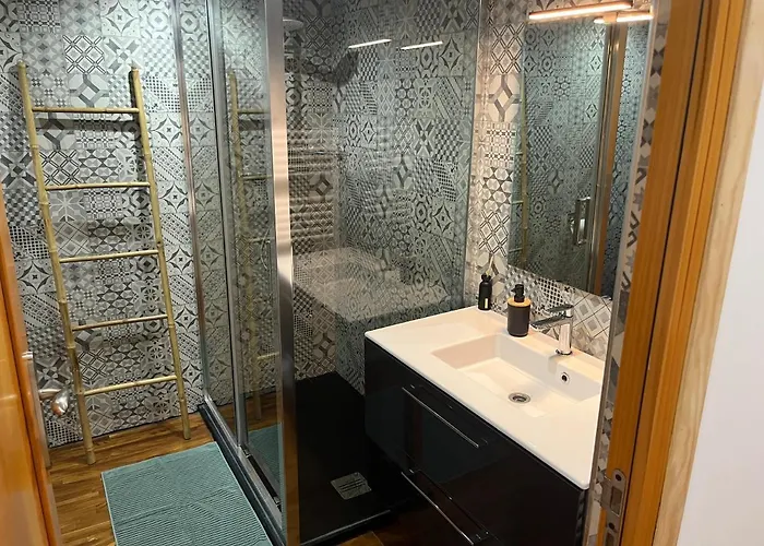 Historical Rue Longue